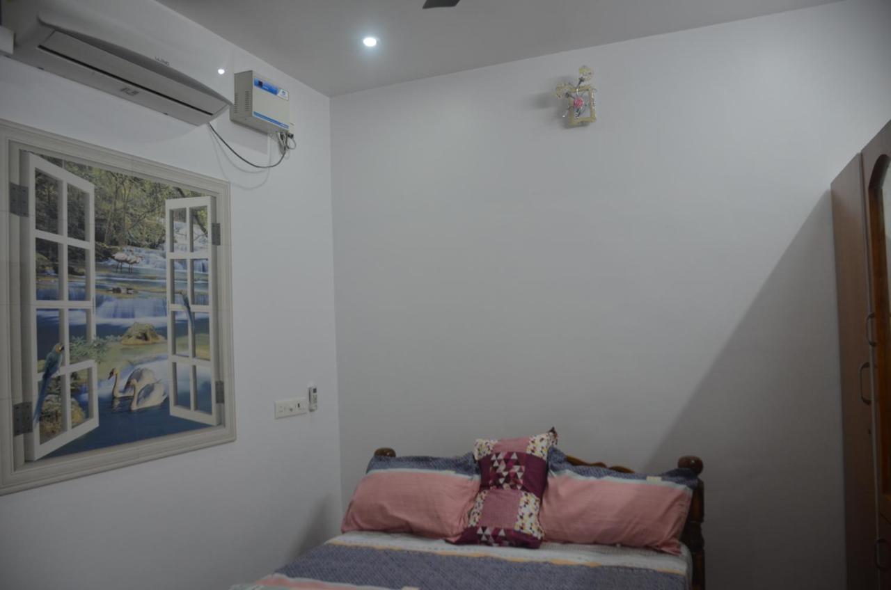 Vasantham Villas Pondicherry Bagian luar foto