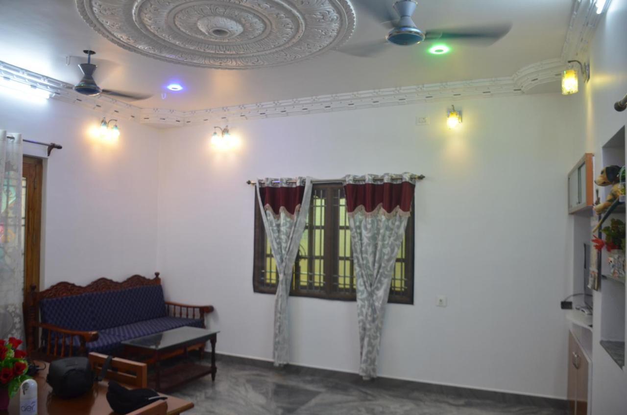 Vasantham Villas Pondicherry Bagian luar foto