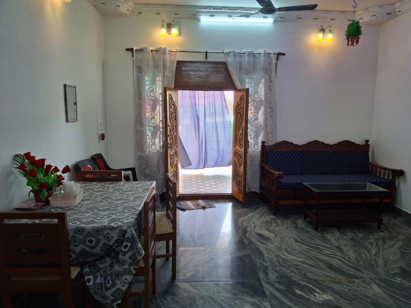 Vasantham Villas Pondicherry Bagian luar foto